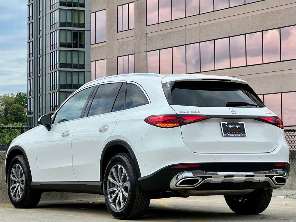 used 2026 Mercedes-Benz GLC 300 car, priced at $51,568