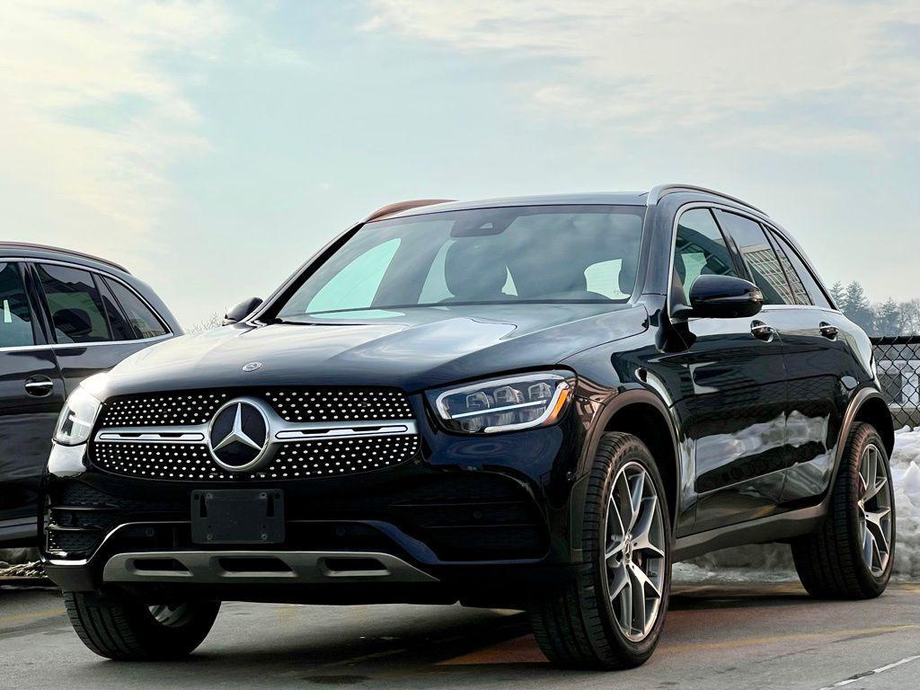 used 2022 Mercedes-Benz GLC 300 car, priced at $30,945