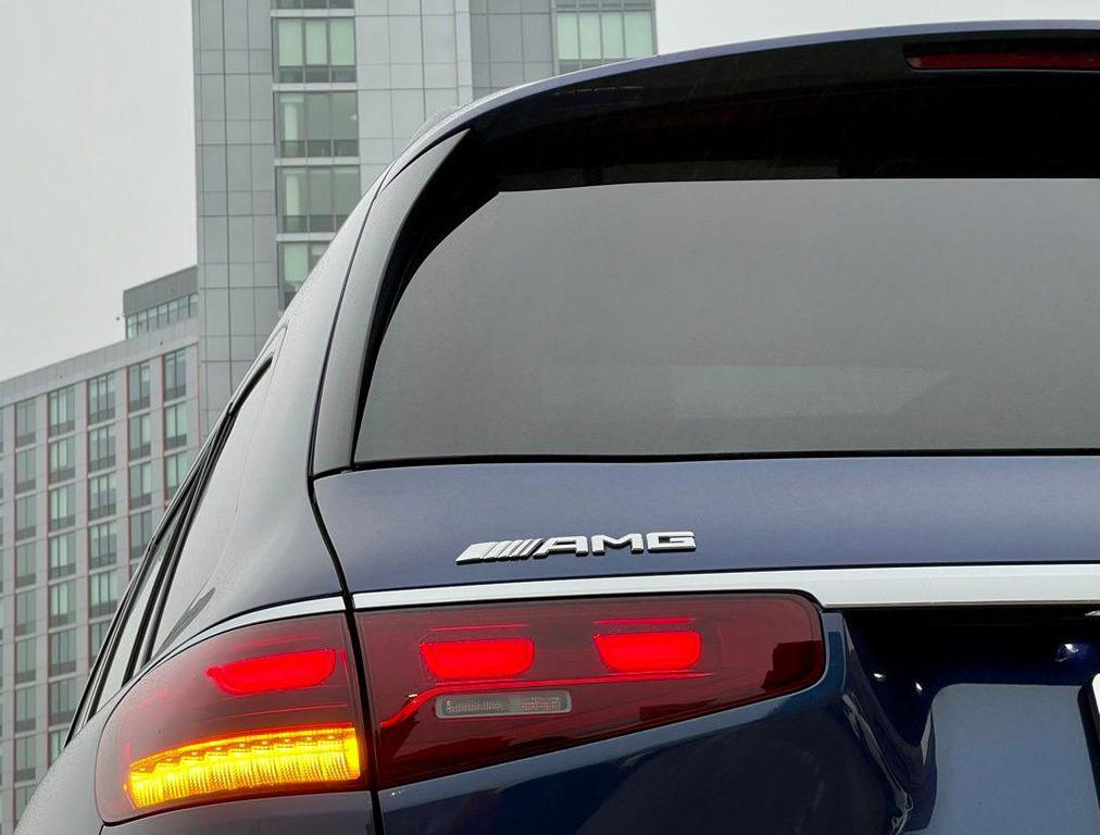 used 2024 Mercedes-Benz AMG GLS 63 car, priced at $107,965