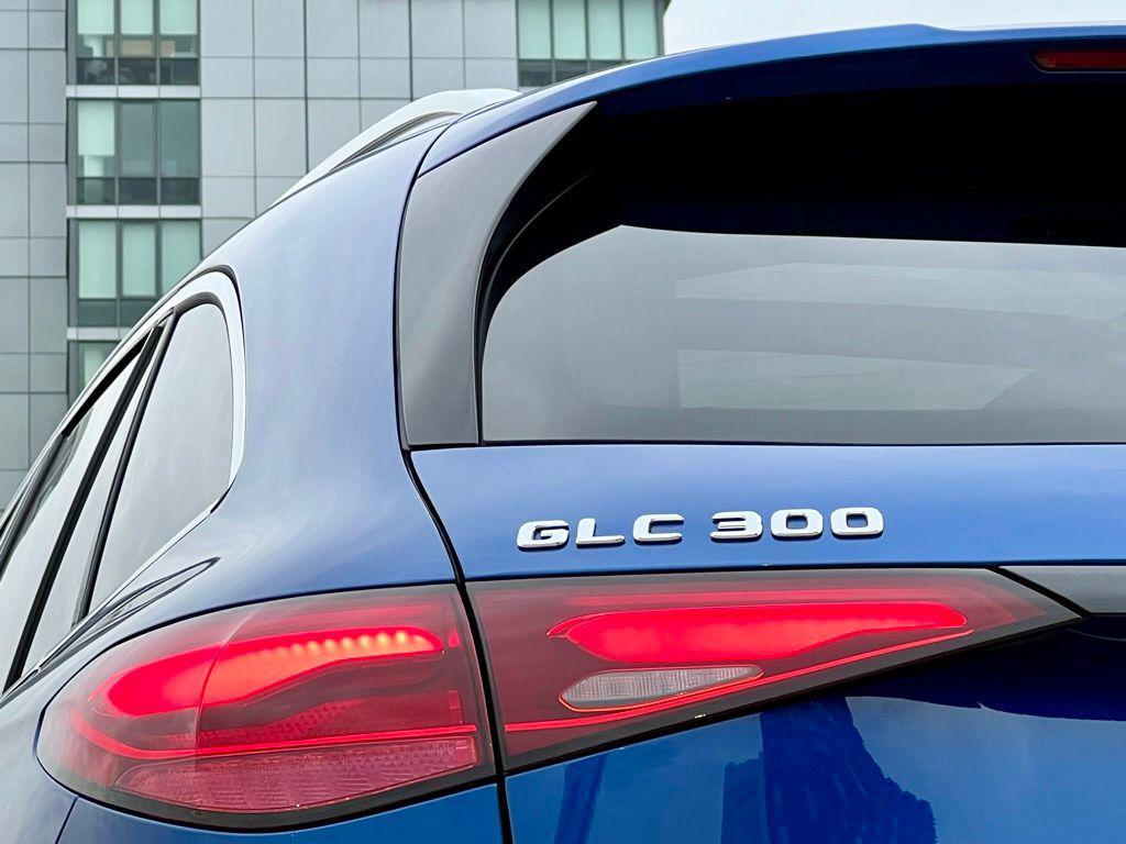 used 2024 Mercedes-Benz GLC 300 car, priced at $45,945