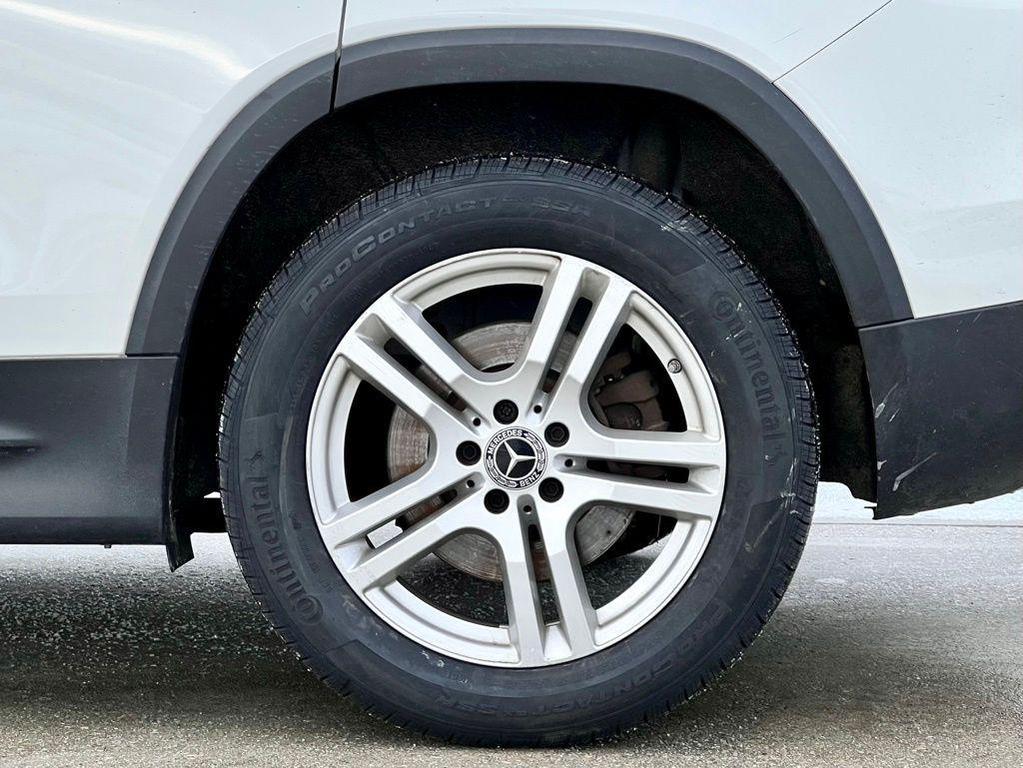 used 2022 Mercedes-Benz GLB 250 car, priced at $27,945