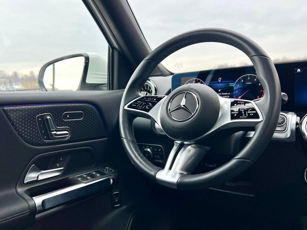 used 2025 Mercedes-Benz GLB 250 car, priced at $39,345