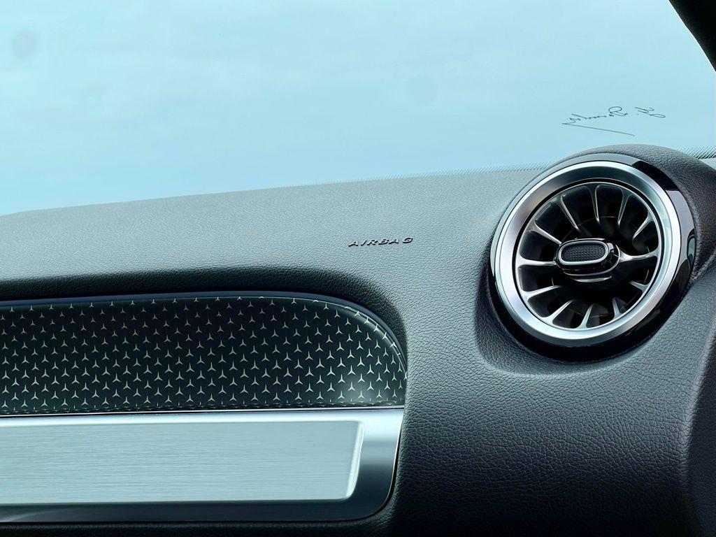 used 2025 Mercedes-Benz GLB 250 car, priced at $39,345