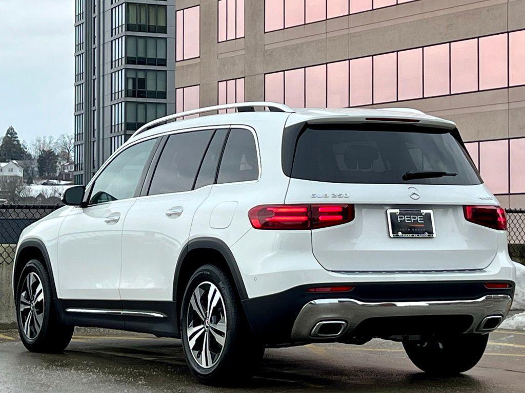 used 2025 Mercedes-Benz GLB 250 car, priced at $39,345