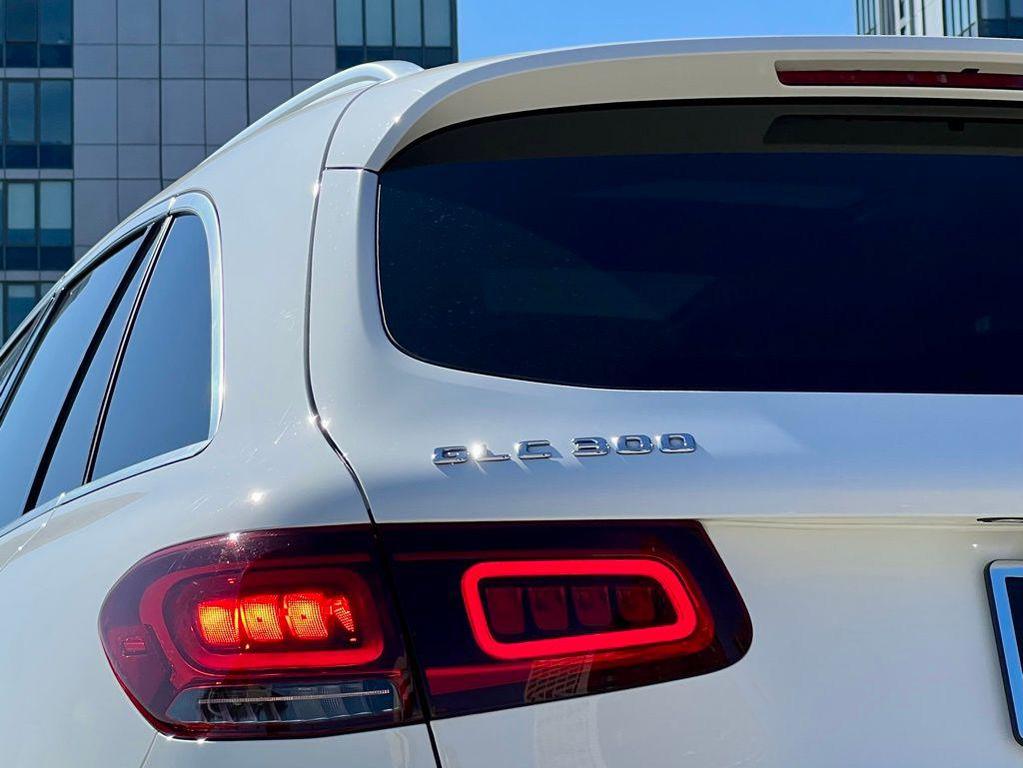 used 2022 Mercedes-Benz GLC 300 car, priced at $31,170
