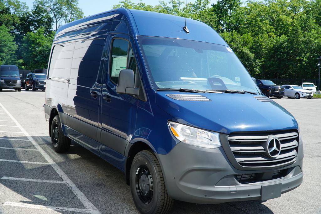 new 2025 Mercedes-Benz Sprinter 2500 car, priced at $68,222