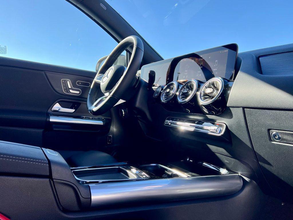 used 2026 Mercedes-Benz GLA 250 car, priced at $44,906