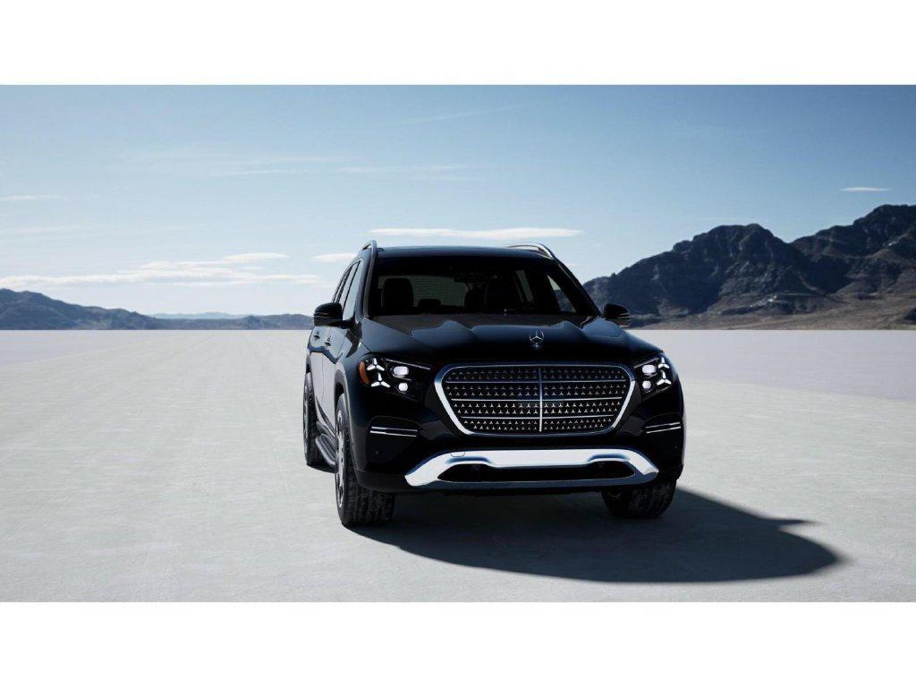new 2027 Mercedes-Benz GLS 450 car, priced at $101,020