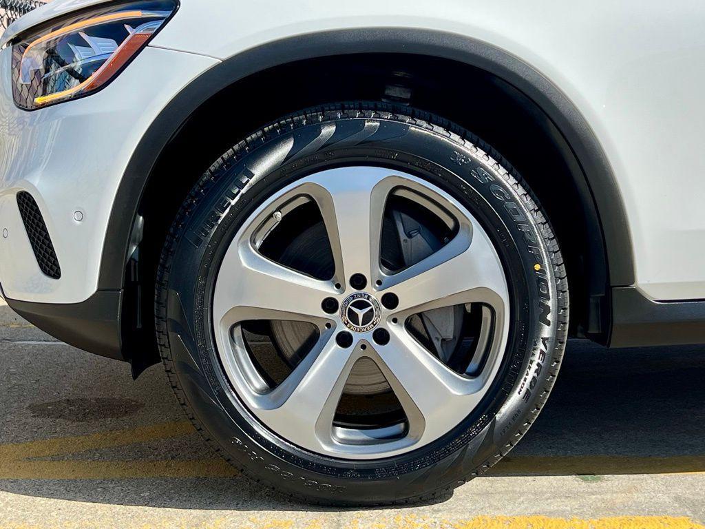 used 2022 Mercedes-Benz GLC 300 car, priced at $31,950
