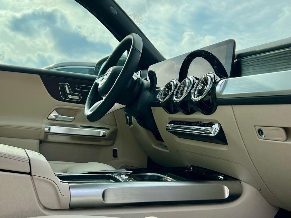 used 2026 Mercedes-Benz GLB 250 car, priced at $46,805