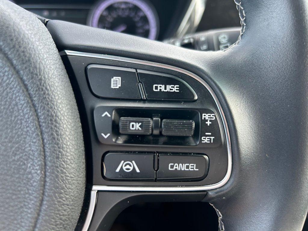 used 2022 Kia Niro car, priced at $19,400