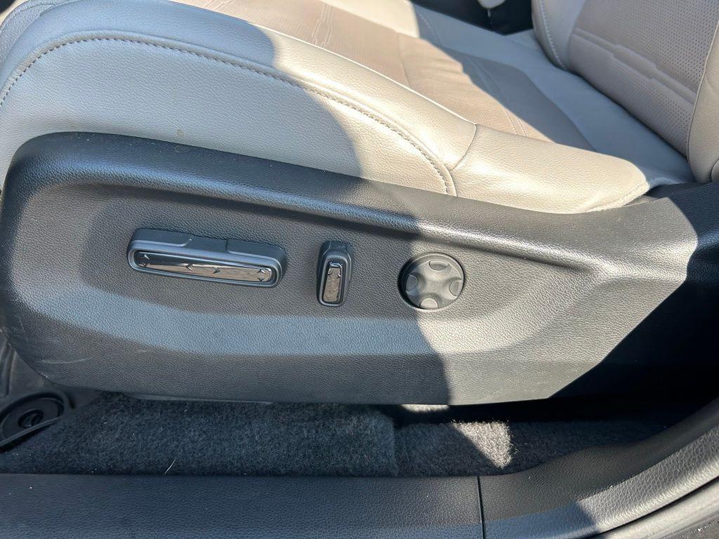 used 2022 Honda CR-V car, priced at $28,500