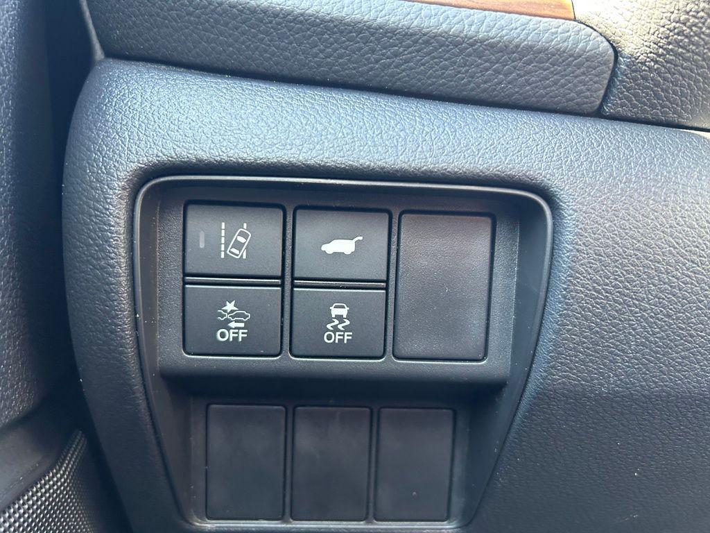 used 2022 Honda CR-V car, priced at $28,500