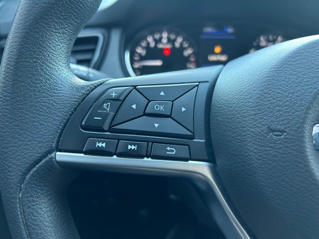 used 2022 Nissan Rogue Sport car, priced at $18,000