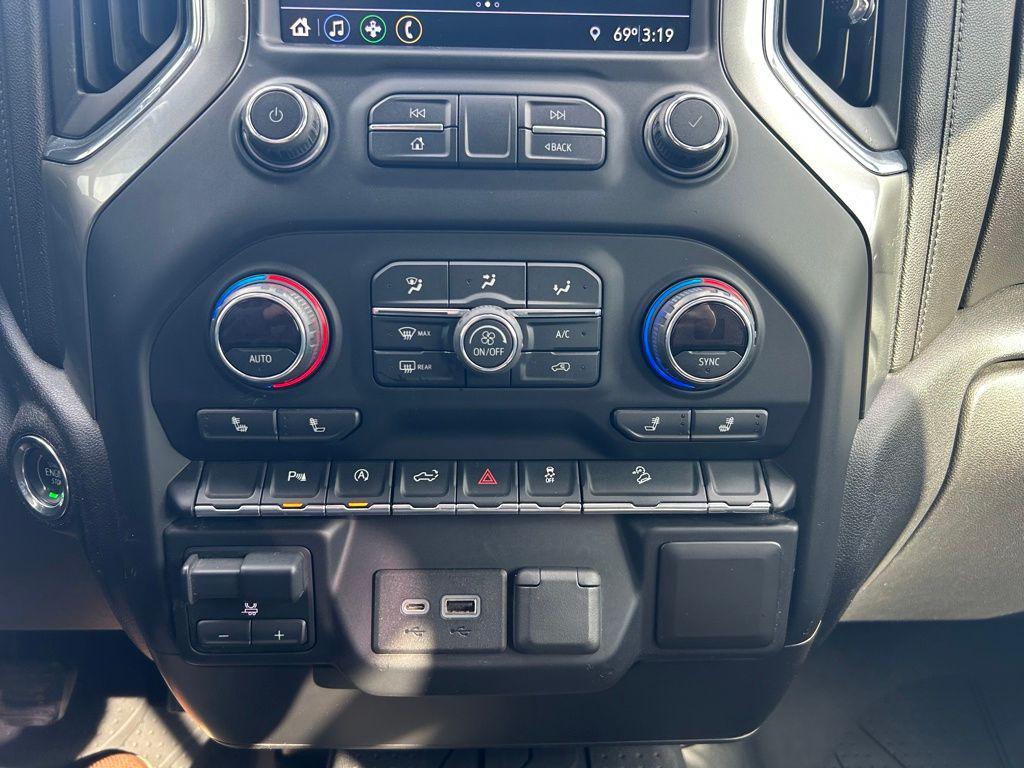 used 2019 Chevrolet Silverado 1500 car, priced at $31,000