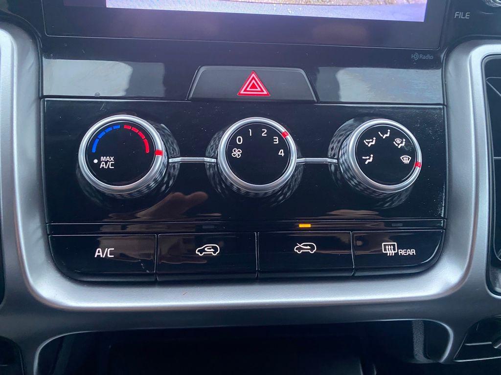 used 2023 Kia Sorento car, priced at $20,500