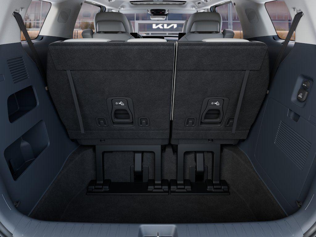 new 2026 Kia Carnival Hybrid car, priced at $55,982