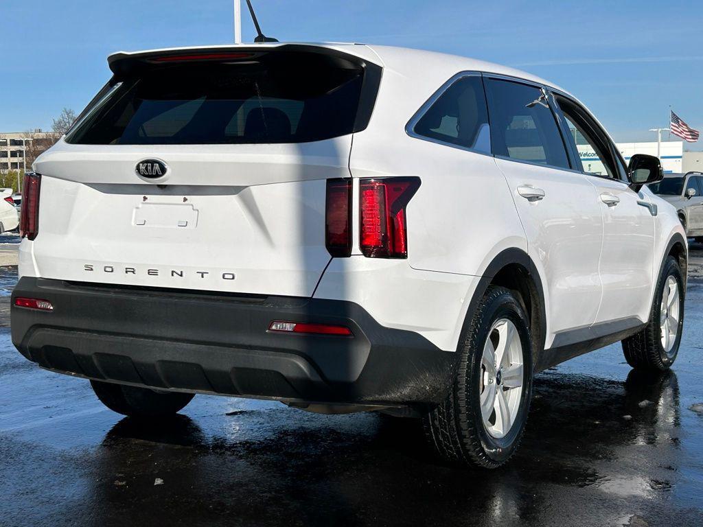 used 2021 Kia Sorento car, priced at $17,300