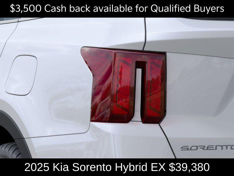 new 2025 Kia Sorento Hybrid car, priced at $39,380
