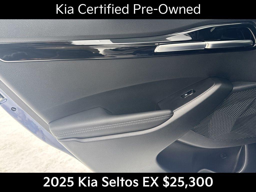 used 2025 Kia Seltos car, priced at $25,300
