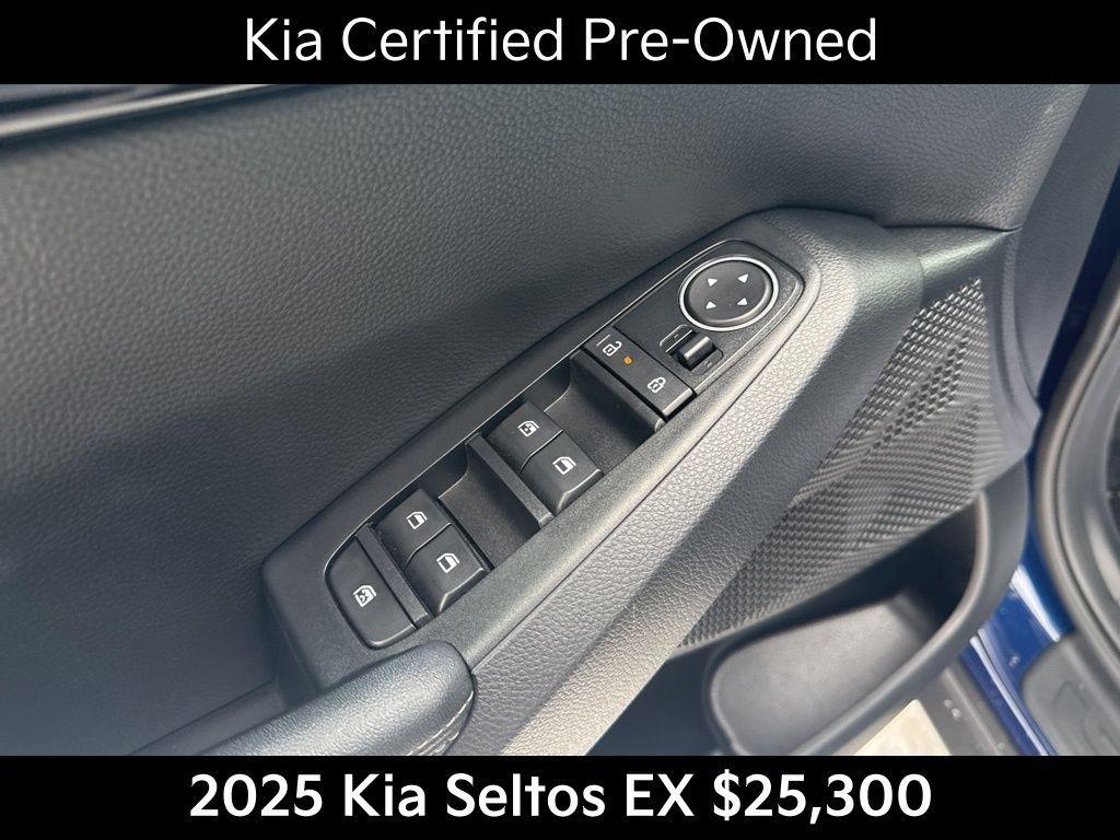 used 2025 Kia Seltos car, priced at $25,300
