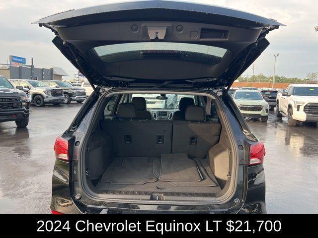 used 2024 Chevrolet Equinox car, priced at $21,700