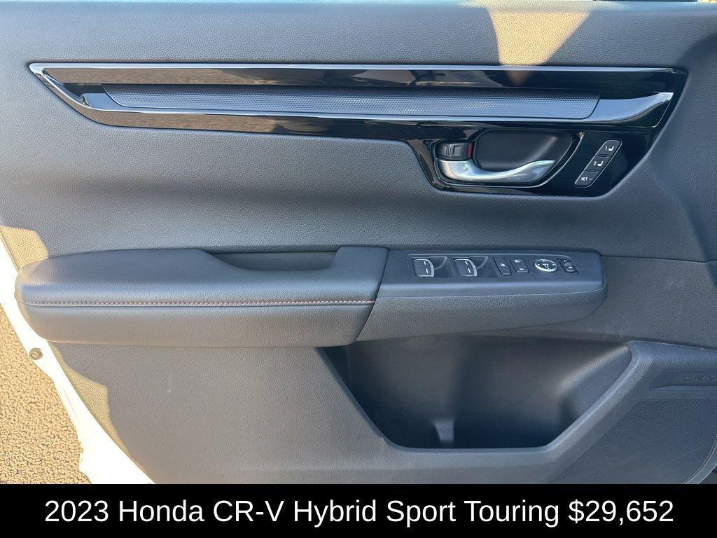 used 2023 Honda CR-V Hybrid car, priced at $29,652