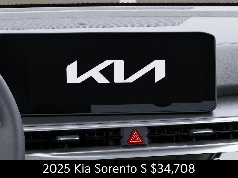 used 2025 Kia Sorento car, priced at $34,708