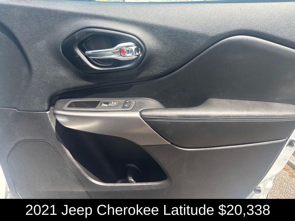 used 2021 Jeep Cherokee car, priced at $20,338