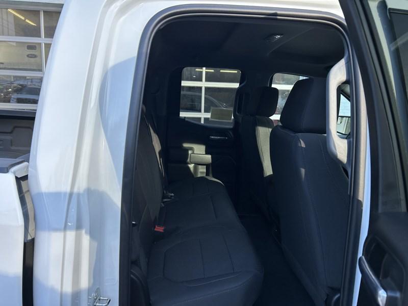 used 2022 Chevrolet Silverado 1500 car, priced at $30,890