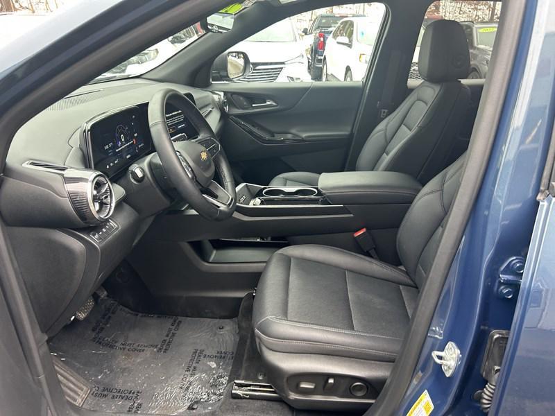 used 2025 Chevrolet Equinox car, priced at $26,990