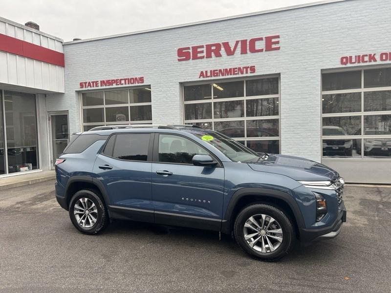 used 2025 Chevrolet Equinox car, priced at $26,990
