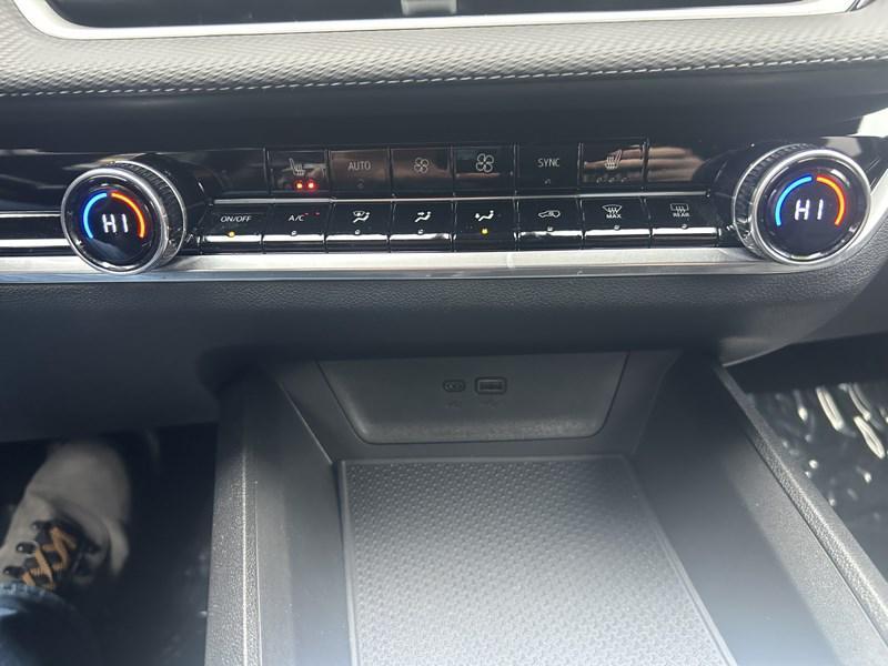 used 2025 Chevrolet Equinox car, priced at $26,990