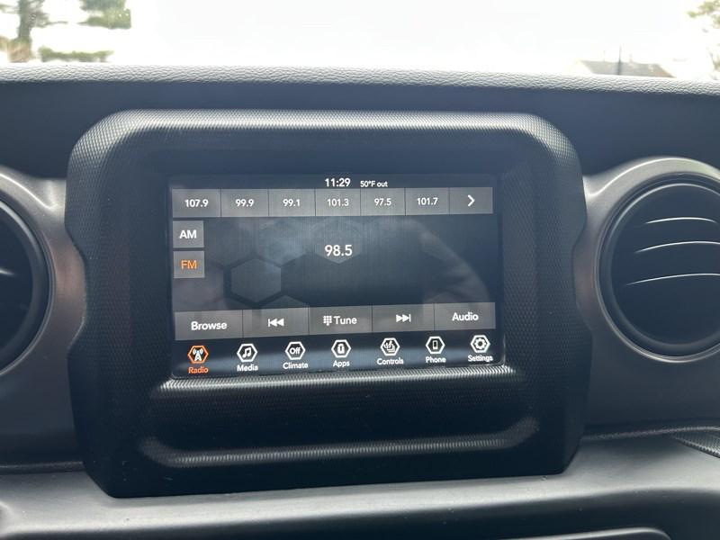 used 2022 Jeep Wrangler Unlimited car, priced at $27,950