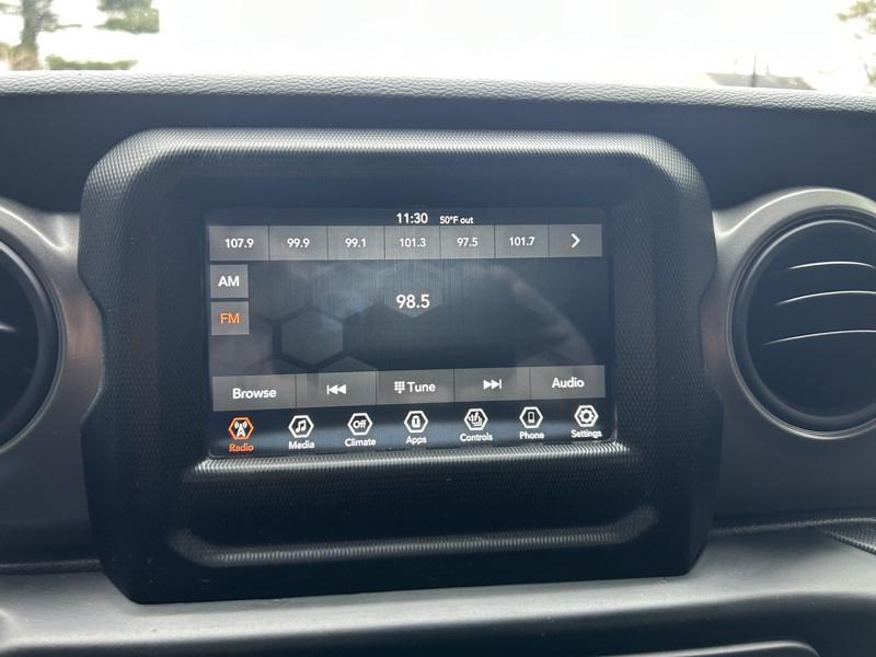 used 2022 Jeep Wrangler Unlimited car, priced at $27,950