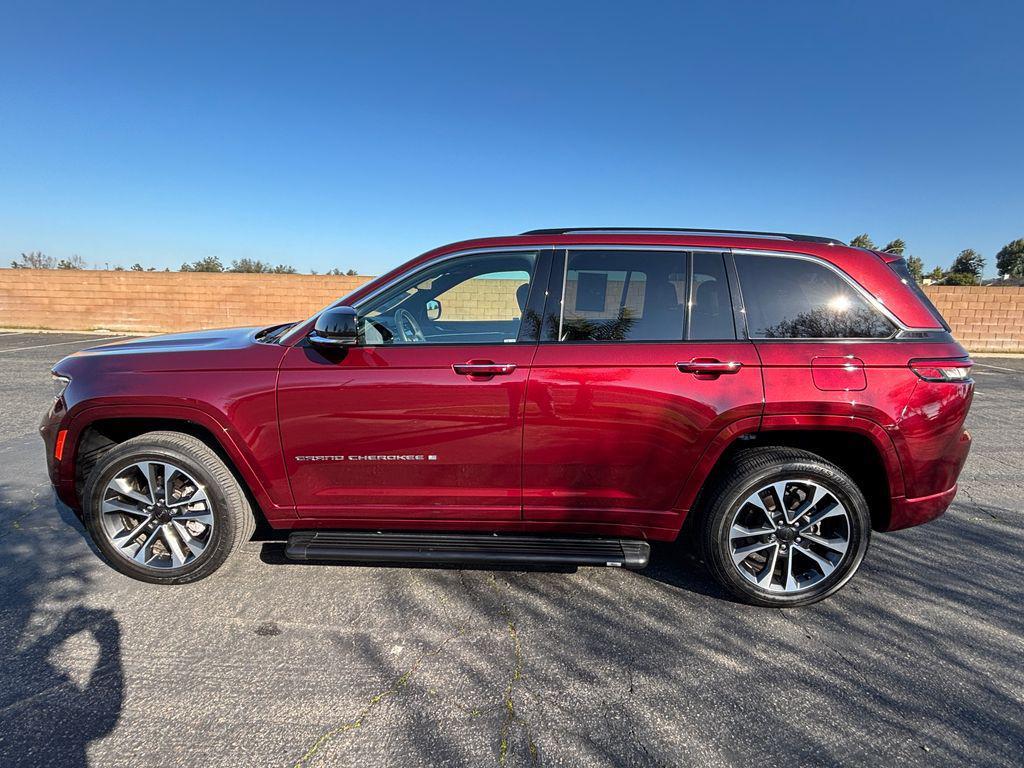 used 2022 Jeep Grand Cherokee car, priced at $31,900