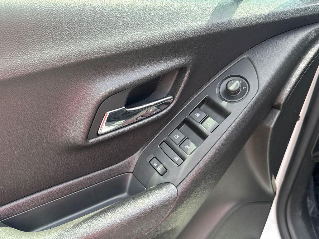 used 2019 Chevrolet Trax car, priced at $11,165