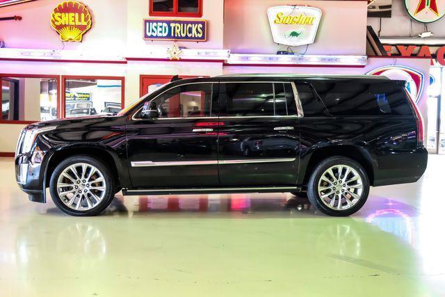 used 2018 Cadillac Escalade ESV car, priced at $25,800
