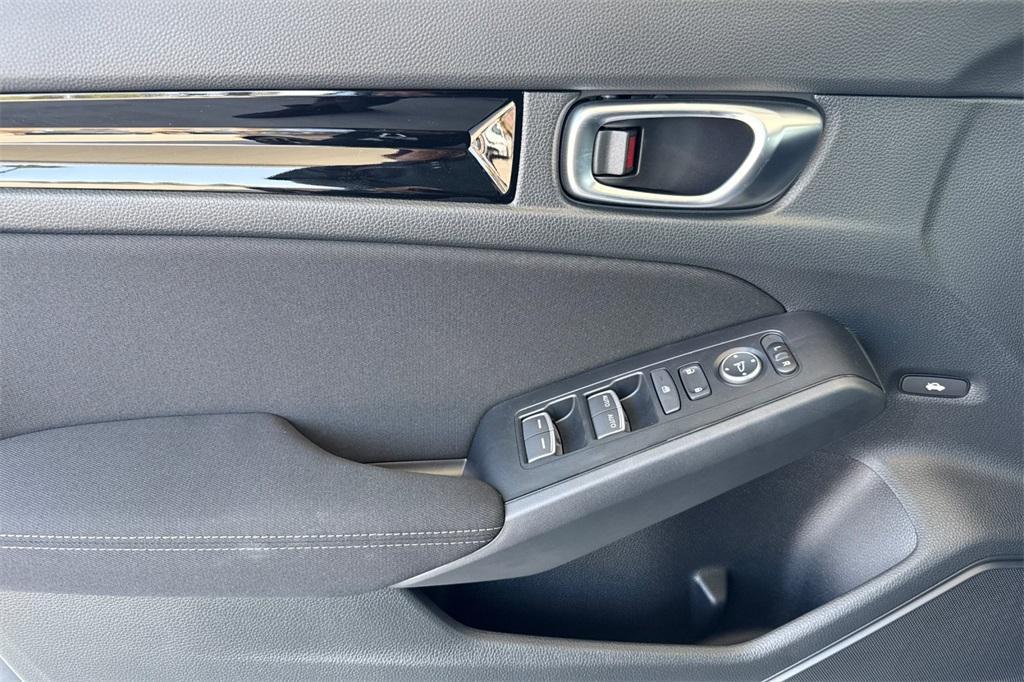 new 2026 Honda Civic Hybrid car, priced at $30,945