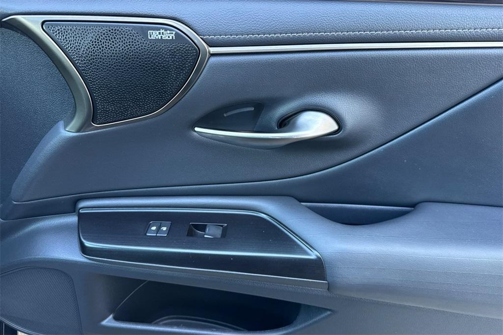 used 2019 Lexus ES 350 car, priced at $26,495