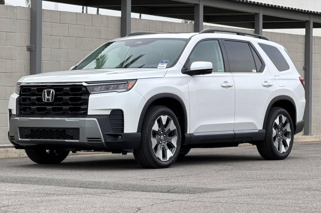 new 2026 Honda Pilot car, priced at $53,045