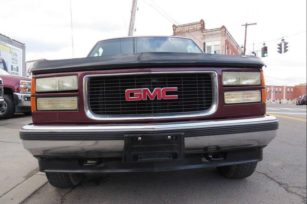 used 1999 GMC Suburban car, priced at $6,950