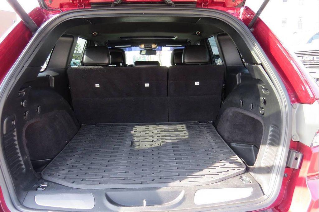used 2015 Jeep Grand Cherokee car, priced at $9,950