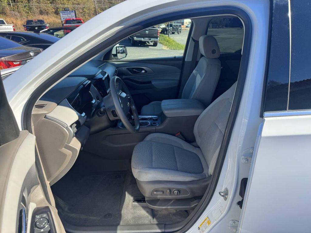 used 2018 Chevrolet Traverse car, priced at $12,995