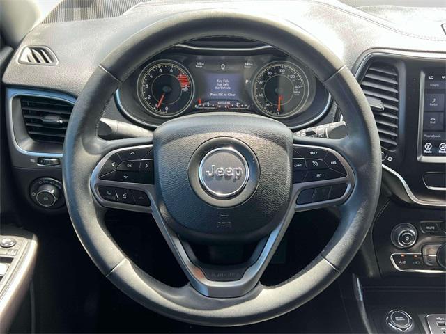 used 2022 Jeep Cherokee car, priced at $18,995