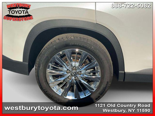 used 2024 Toyota Grand Highlander car, priced at $51,099