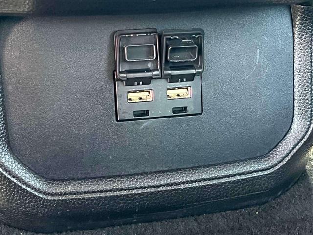 used 2021 Toyota Highlander car, priced at $31,995