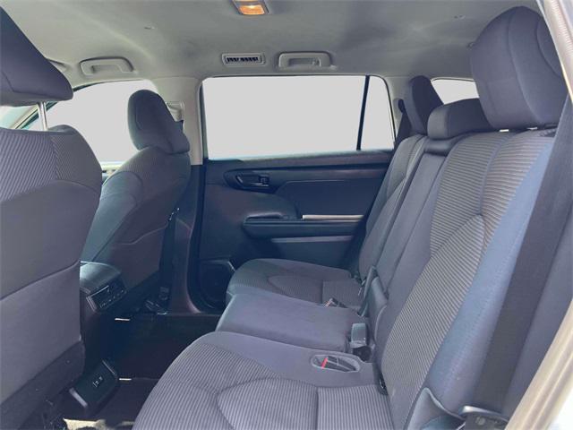 used 2021 Toyota Highlander car, priced at $31,995