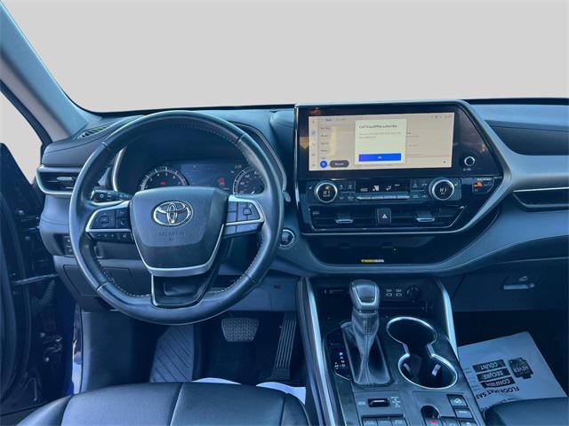 used 2023 Toyota Highlander car, priced at $34,695