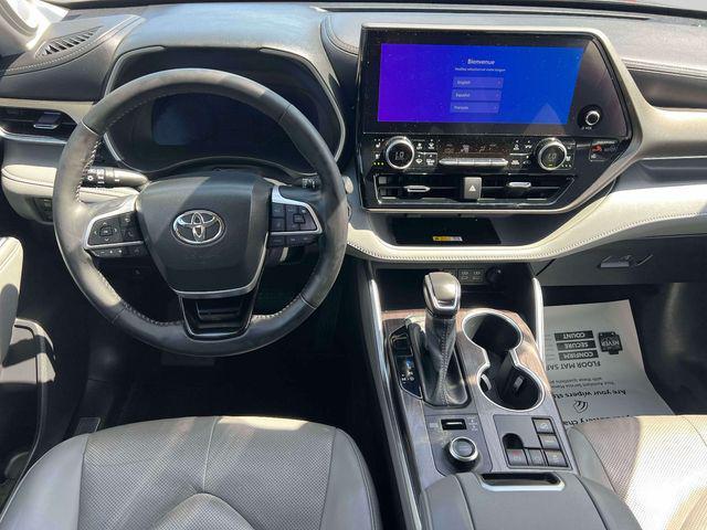 used 2023 Toyota Highlander car, priced at $44,544